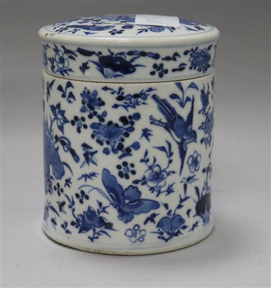 A late 19th century blue and white Chinese pot and cover height 13cm